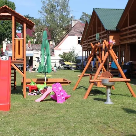 Mlodziezowy Domek Dla Grup Eldorado Mielno Centrum, 200M Od Morza Eksteriør bilde
