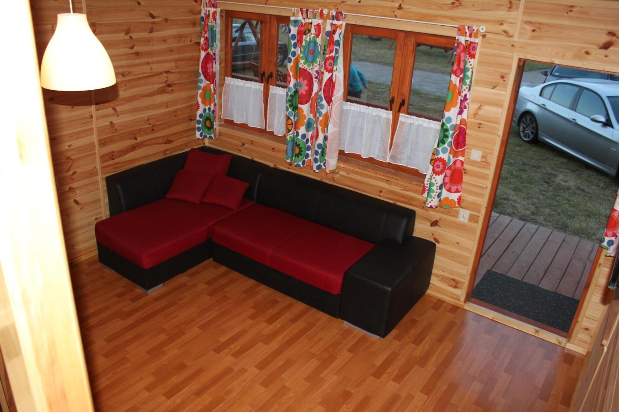 Mlodziezowy Dla Grup Eldorado Mielno Centrum, 200m Od Morza