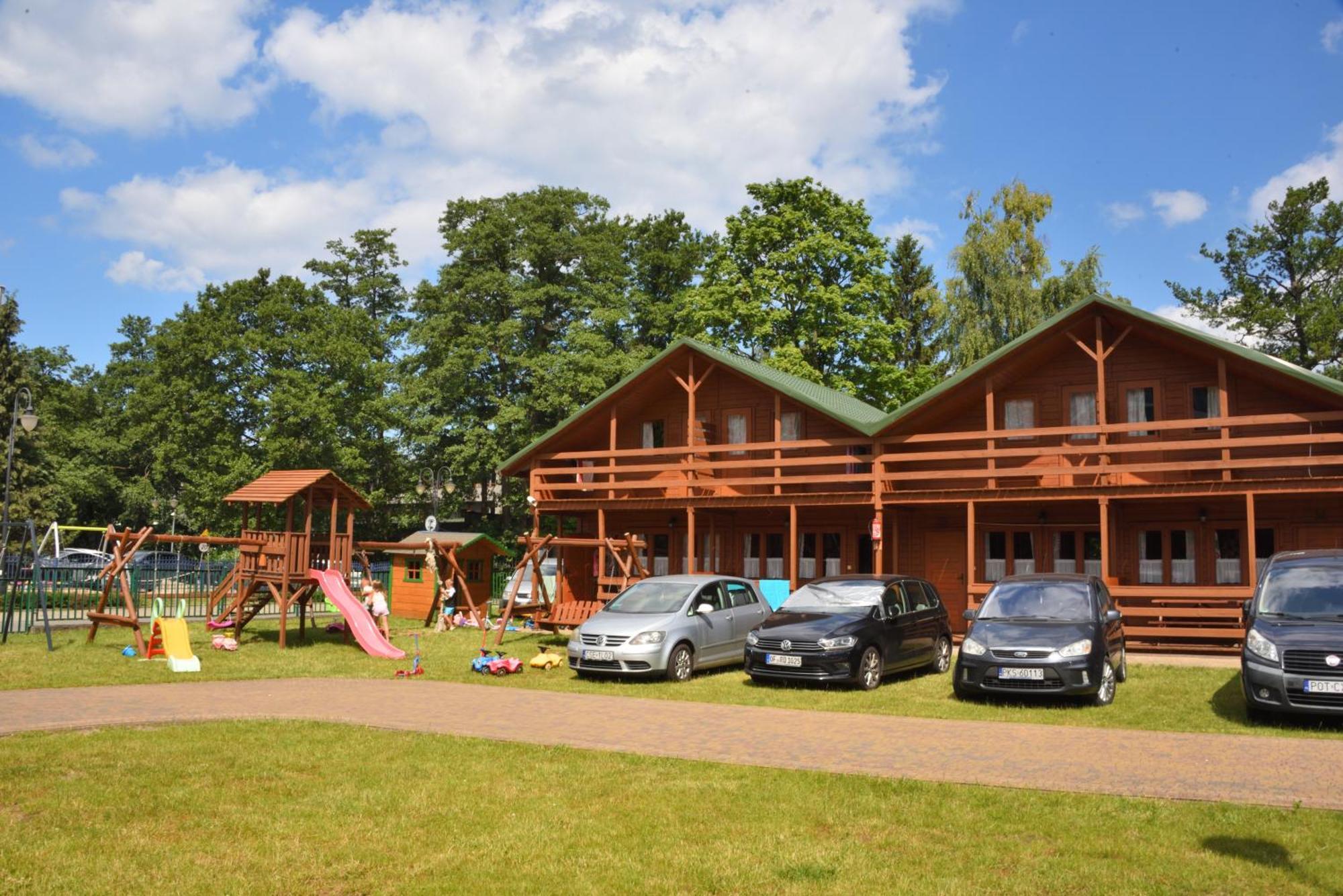 Mlodziezowy Dla Grup Eldorado Mielno Centrum, 200m Od Morza Lodge Großmöllen
