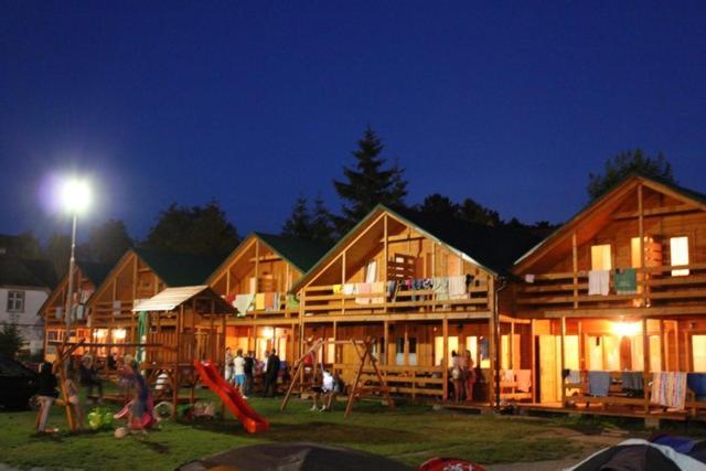 Mlodziezowy Dla Grup Eldorado Mielno Centrum, 200m Od Morza Lodge *