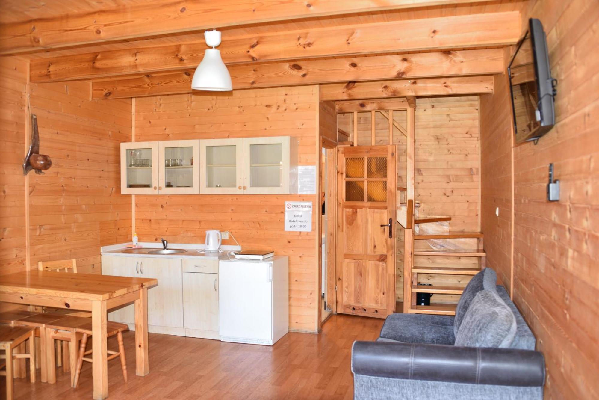 Lodge Mlodziezowy Dla Grup Eldorado Mielno Centrum, 200m Od Morza *